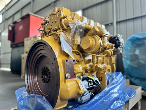 卡特彼勒C4.4柴油發動機氣門鎖片更換全攻略
