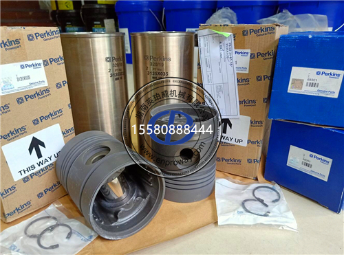 珀金斯1104D-E44TA柴油發(fā)動機(jī)大修套包全解析：活塞、缸套、止推瓦那些事兒