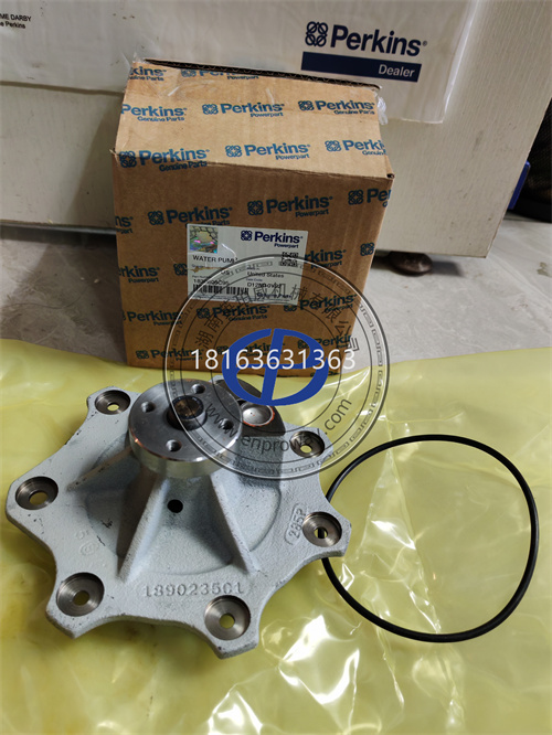 珀金斯發動機的“冷靜守護者”：1830606C95冷卻系統泵