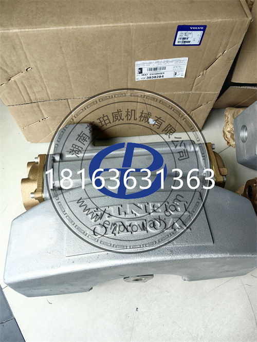 沃爾沃遍達船機熱交換器3838284：船舶心臟的守護者