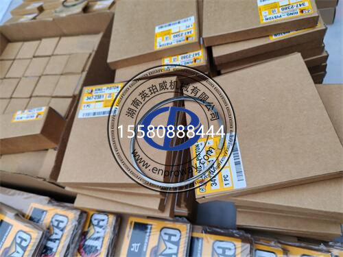 探秘卡特彼勒原廠108-2735鎖環(huán)：機(jī)械世界的隱藏英雄
