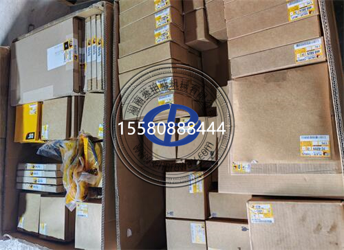 卡特350履帶式液壓挖掘機快速連接器：施工神器的秘密