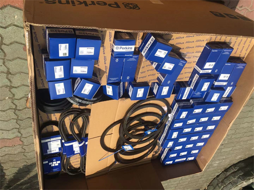 徐工滑移裝載機XT670750740珀金斯1104D-44ta發動機銷售與維修保養零配件服務代理商